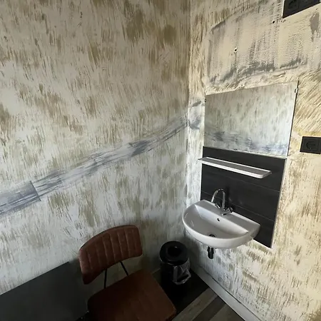Amigo Hostel