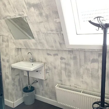 Amigo Budget Vandrarhem *