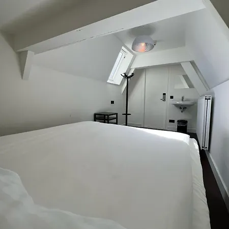Amigo Budget Vandrarhem *