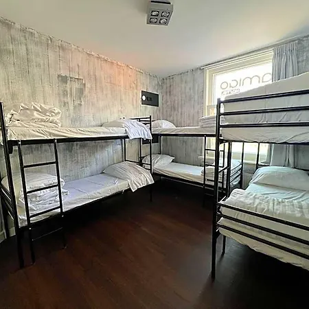 Amigo Budget Hostel