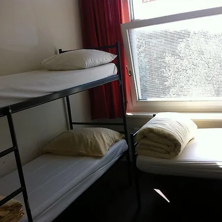 Amigo Budget Hostal *